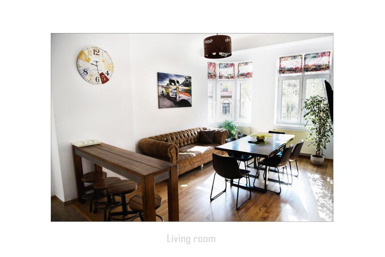 Apartament Dinicu, Brasov, Romania المظهر الخارجي الصورة