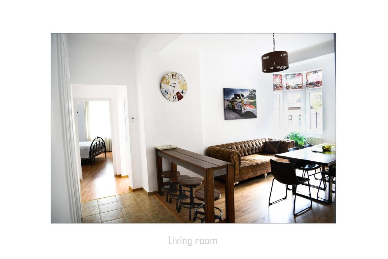 Apartament Dinicu, Brasov, Romania المظهر الخارجي الصورة